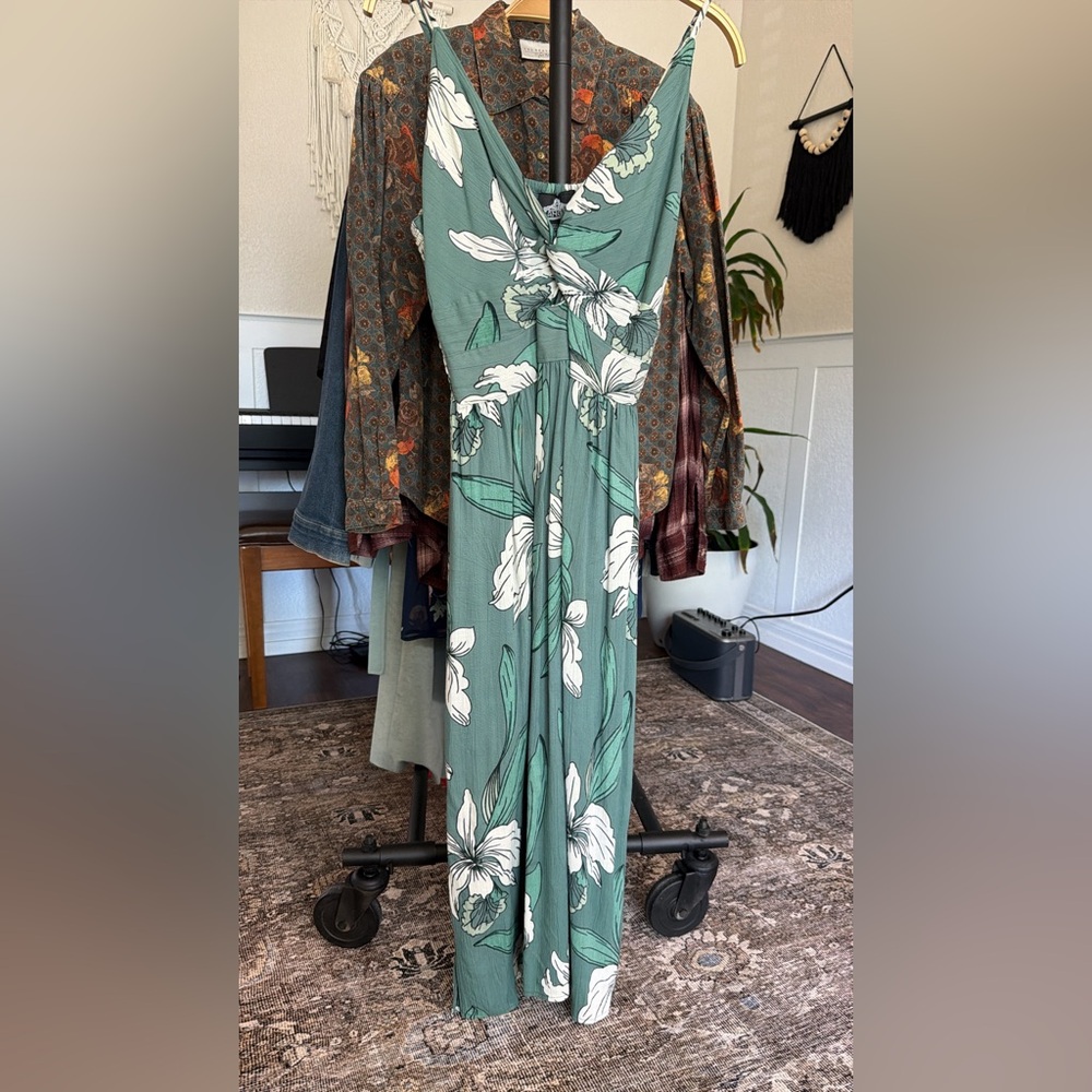 Angie Green Floral Midi Dress Cut Out Center Tropical Print Womens Large